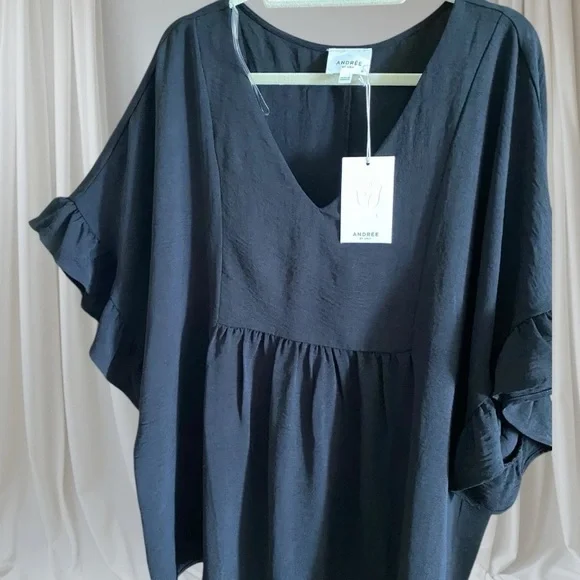 ANDREE BY UNIT Deep charcoal Black. Ruffle Sleeve Top - Picture 8 of 8